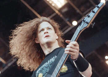 Former Metallica Bassist Jason Newsted Reveals He’s Cancer-Free Following Year-Long Throat Cancer Battle